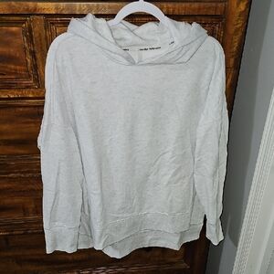 Calvin Klein Womens Sz LG Light Gray Hooded Sweatshirt. Mint Condition